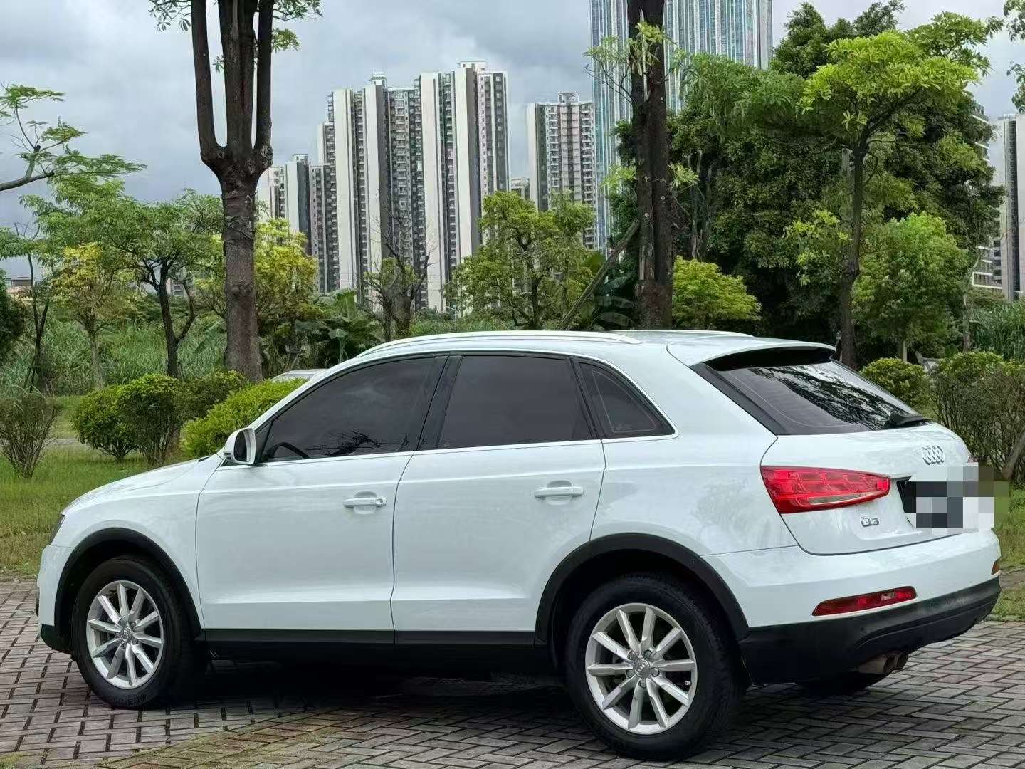 Audi Q3 1.4T Progress Edition 3