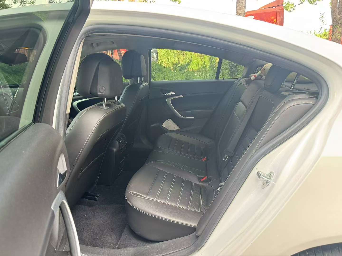 Buick Regal 5