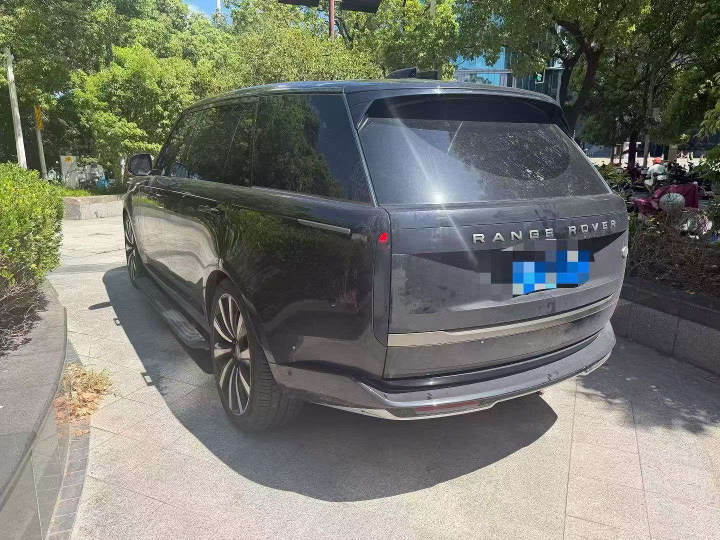 Land Rover Range Rover 2024 Classic 7-Seater Extended 7