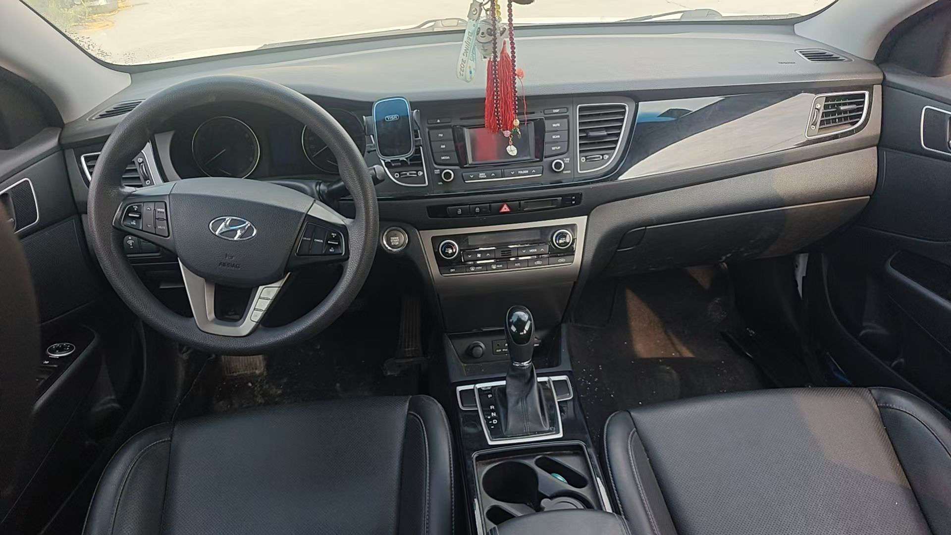 Hyundai Mistra 2014 1.8L Automatic Panoramic Sunroof 4