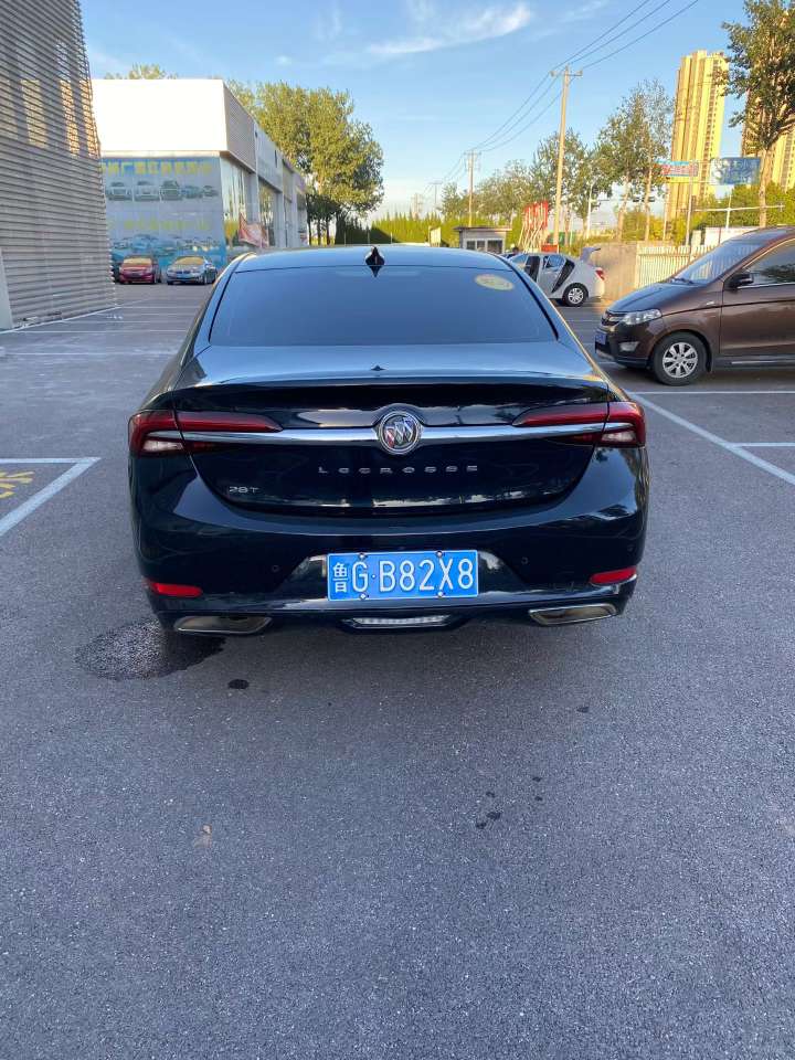 Buick LaCrosse 2019 2.0T High Trim 4