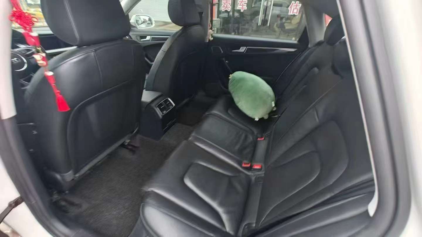 Audi A4 2013 6