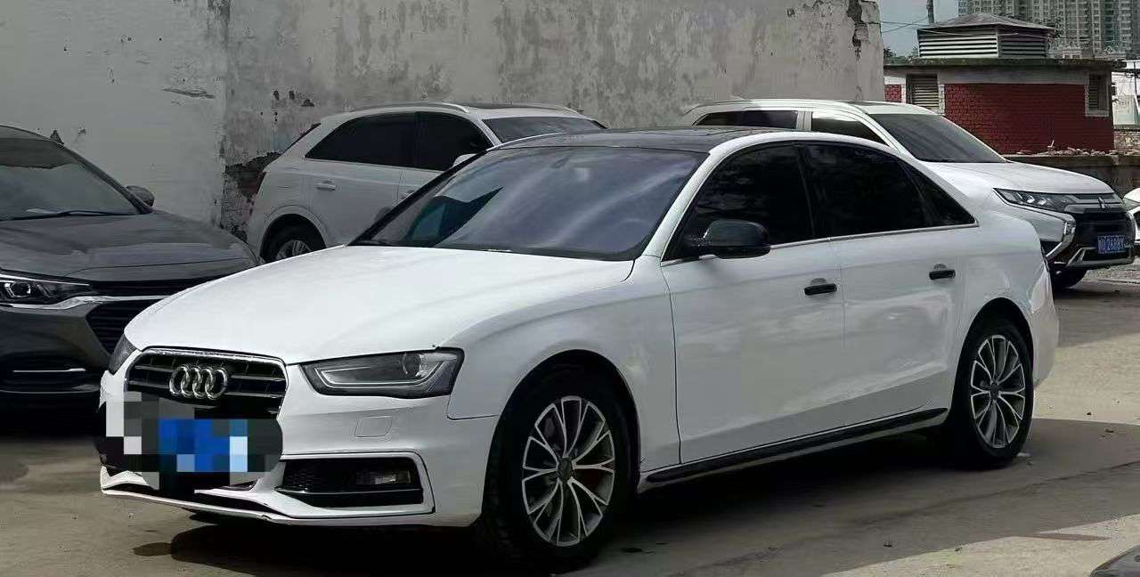 Audi A4 2015 2.0T 4WD 2