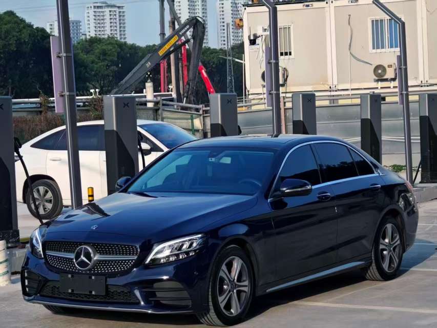 Mercedes-Benz C-Class C260L Sport Edition 2