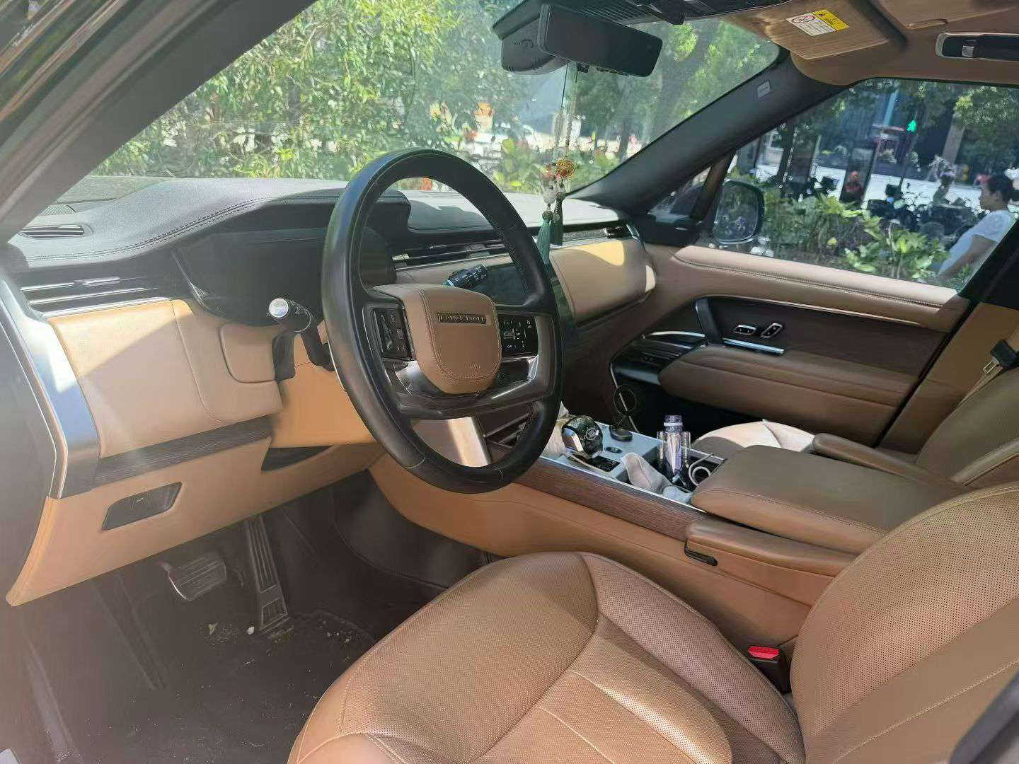 Land Rover Range Rover 2024 Classic 7-Seater Extended 5