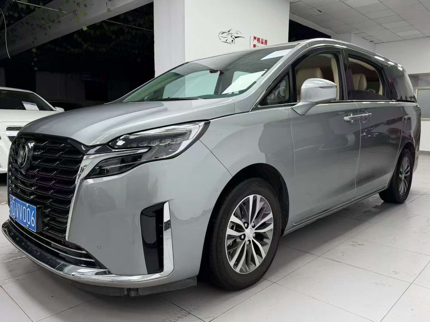 Buick GL8 ES