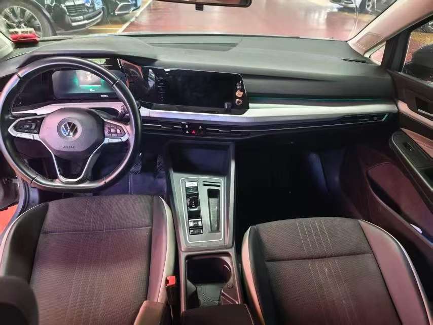 Volkswagen Golf 280TSI DSG 30th Anniversary Edition 1.4T 6