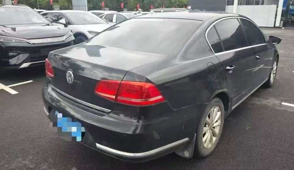 Volkswagen Magotan 1.8T Automatic Sunroof 2