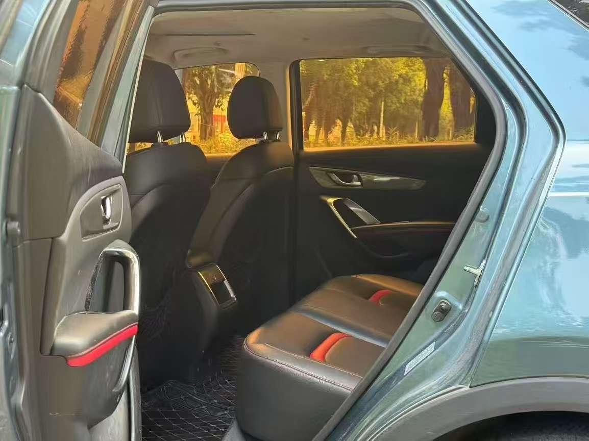 Changan CS55 1.5T Automatic Xuanse Edition 8