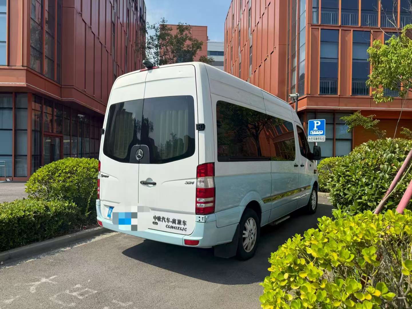Mercedes-Benz Sprinter 5