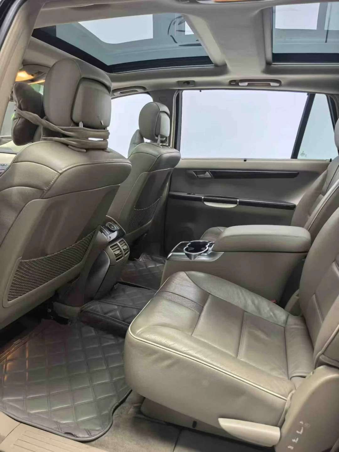 Mercedes-Benz R-Class 2013 R350 High Spec 7
