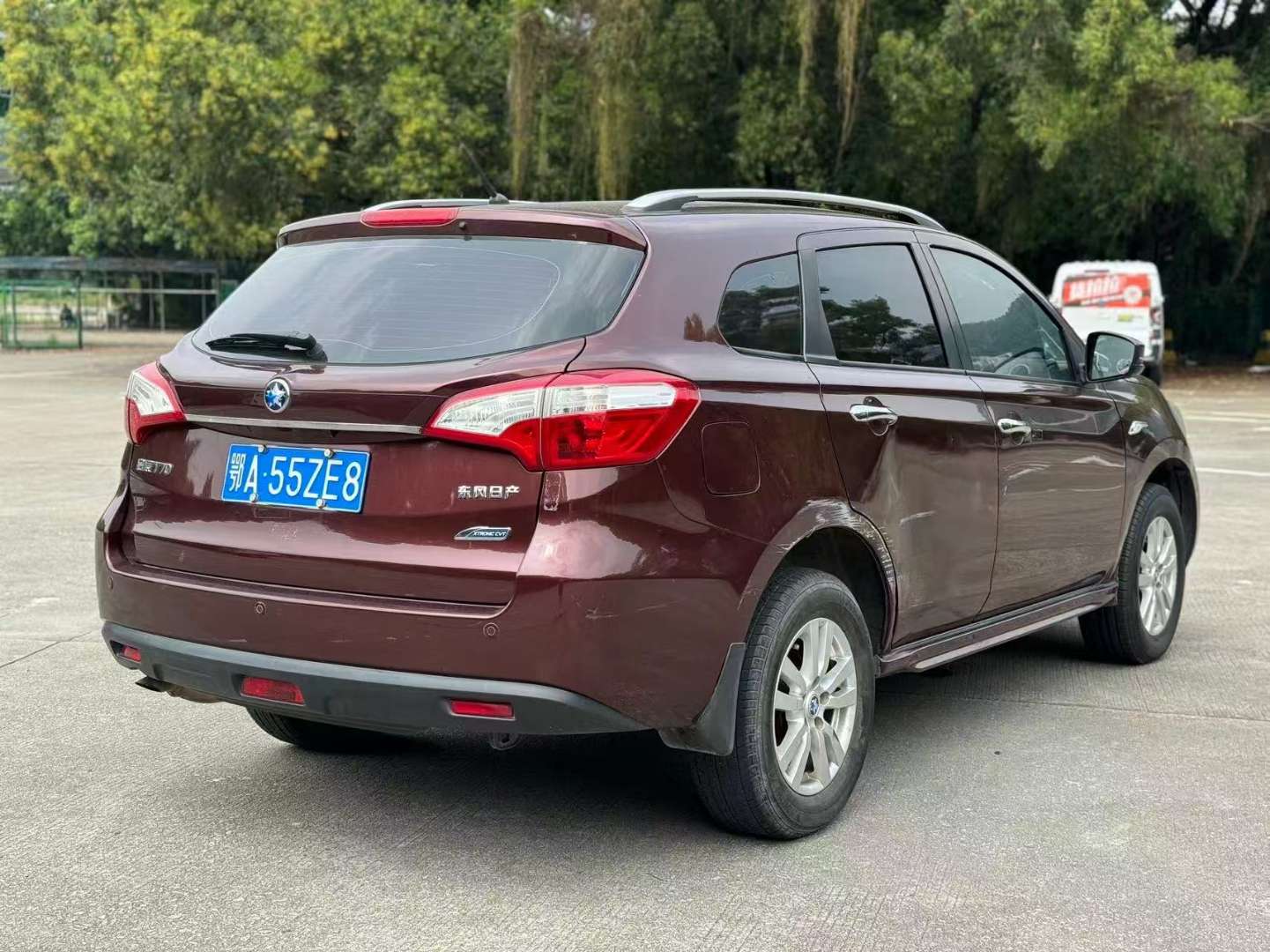Venucia T70 2.0L Automatic Rui Xing Edition 4