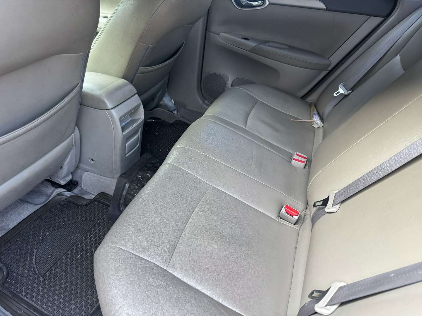 Nissan Sylphy 2013 1.8L Automatic 9