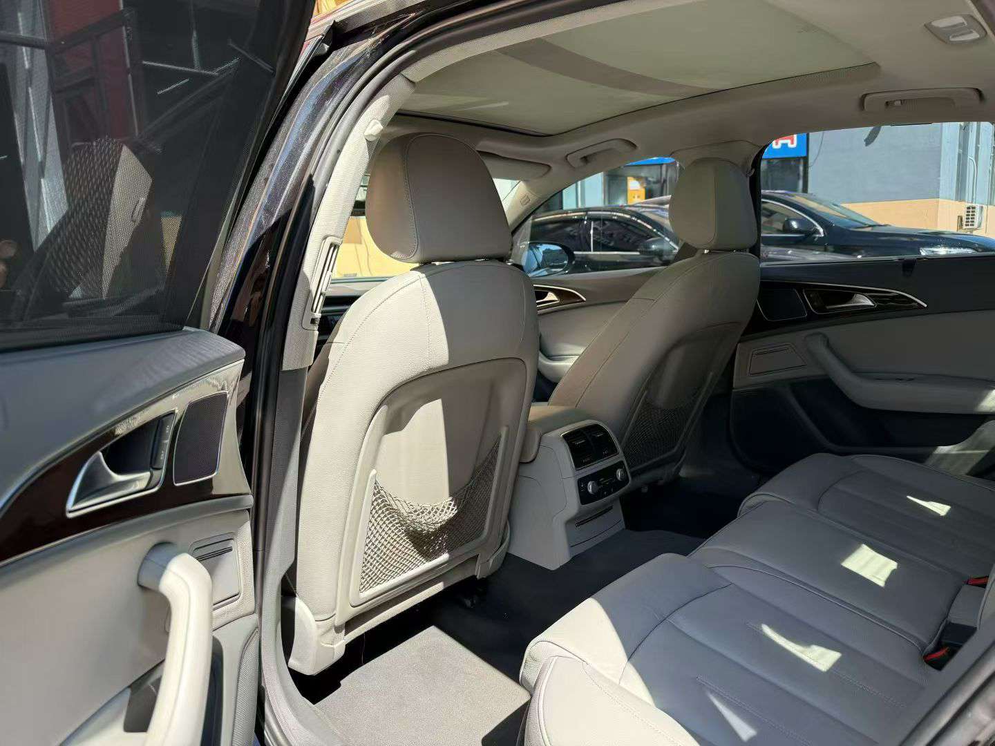 Audi A6L 2013 2.5 Comfort 7