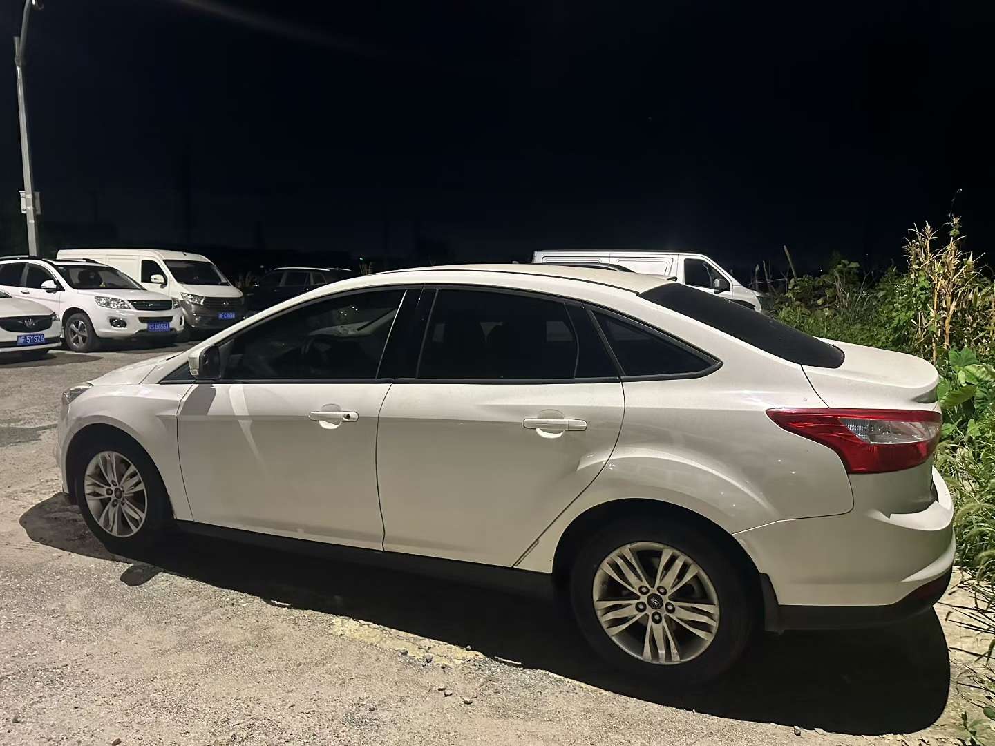 Ford Focus 2015 1.6L Sedan Manual 4
