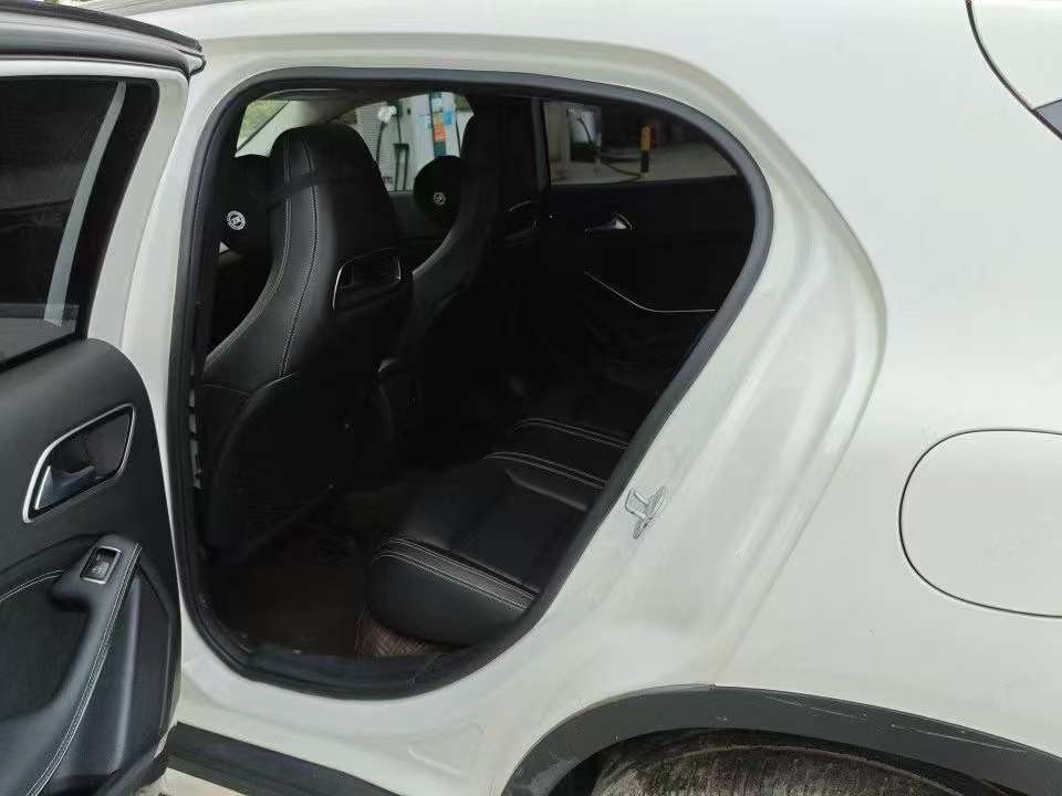 Mercedes-Benz GLA 2015 GLA200 Fashion Edition 7