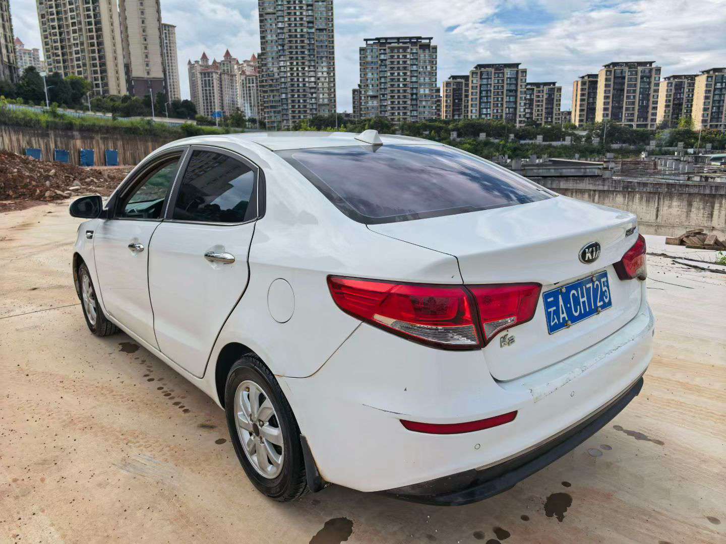 Kia K2 5