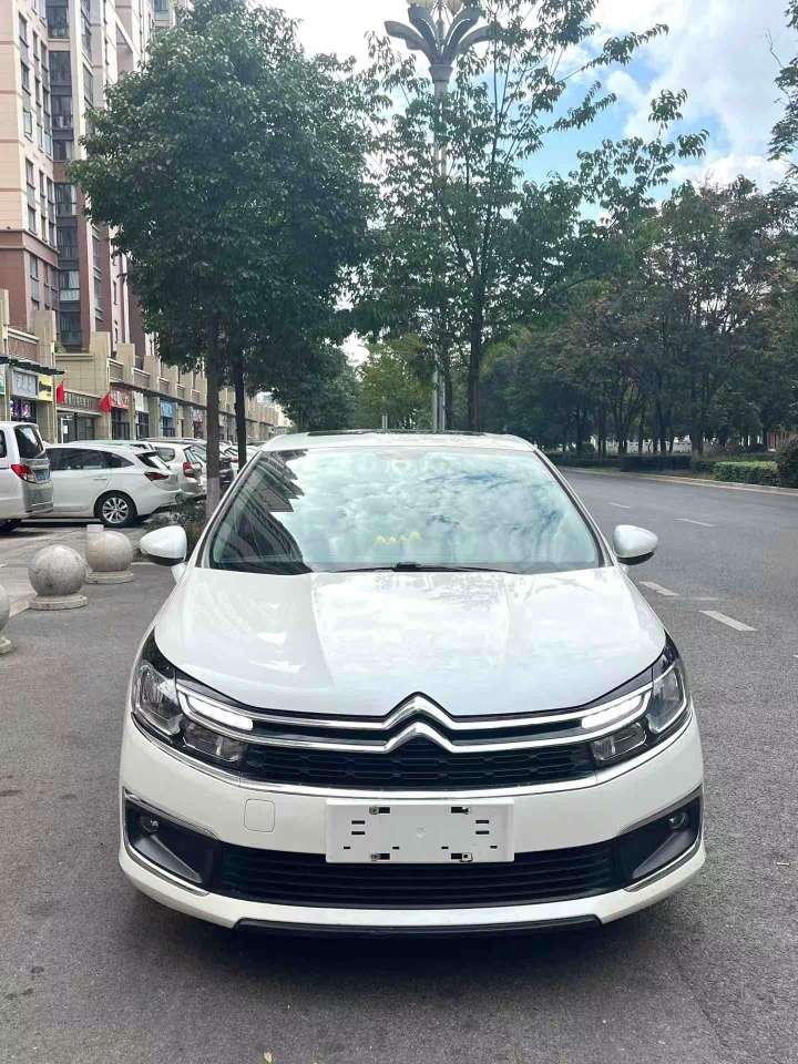 Citroen C4L 1.2T Manual 2