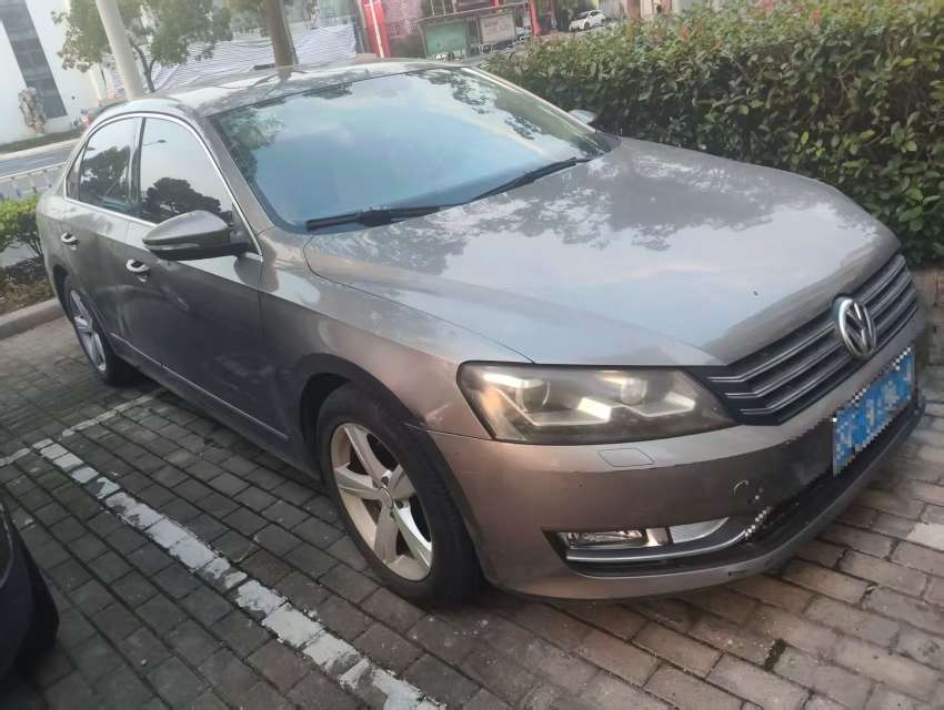 Volkswagen Passat 2.0T Automatic 2