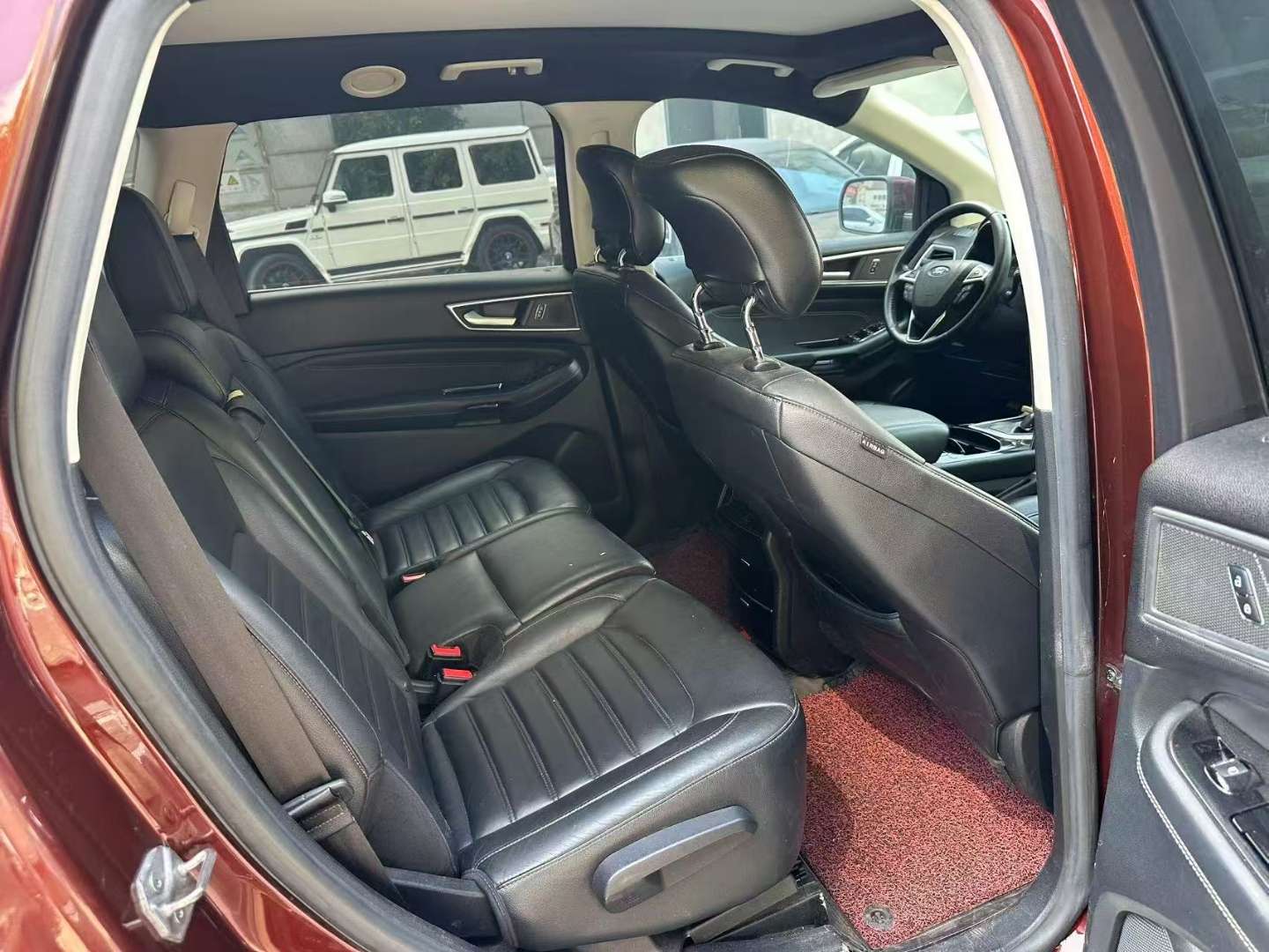Ford Edge 2.0T FWD Elite Edition (7 Seats) 8