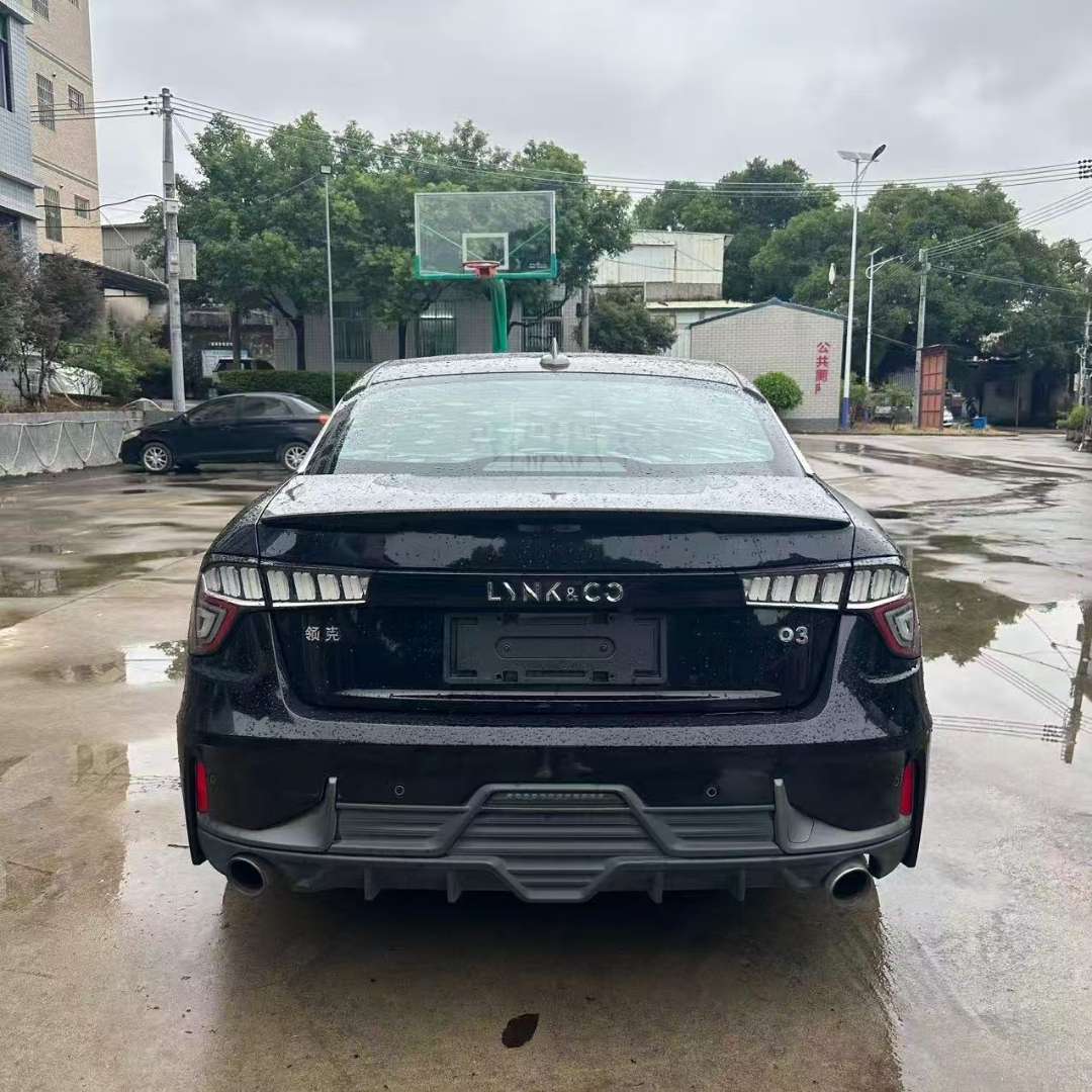 Lynk & Co 03 1.5T Automatic Sunroof Jing Edition 3