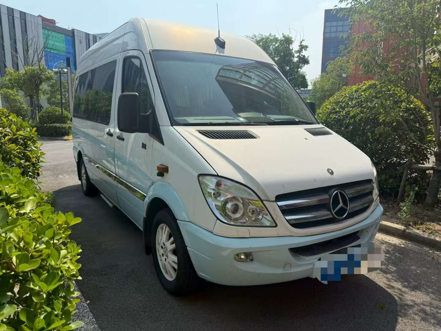 Mercedes-Benz Sprinter 2