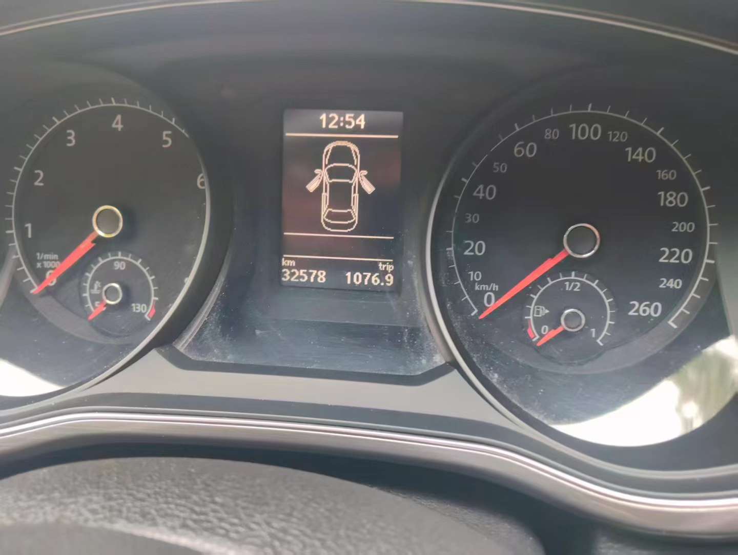 Volkswagen Passat 1.4T Automatic 4