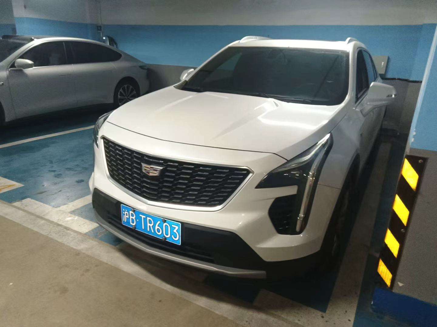 Cadillac XT4