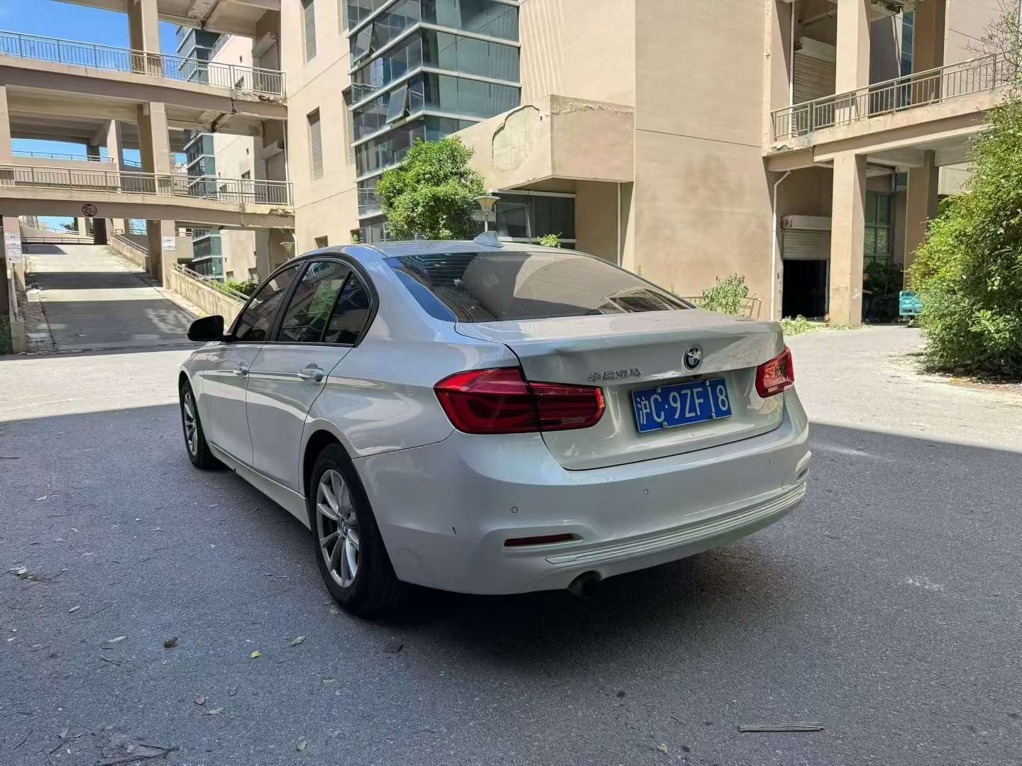 BMW 3 Series 2016 Style Edition 9