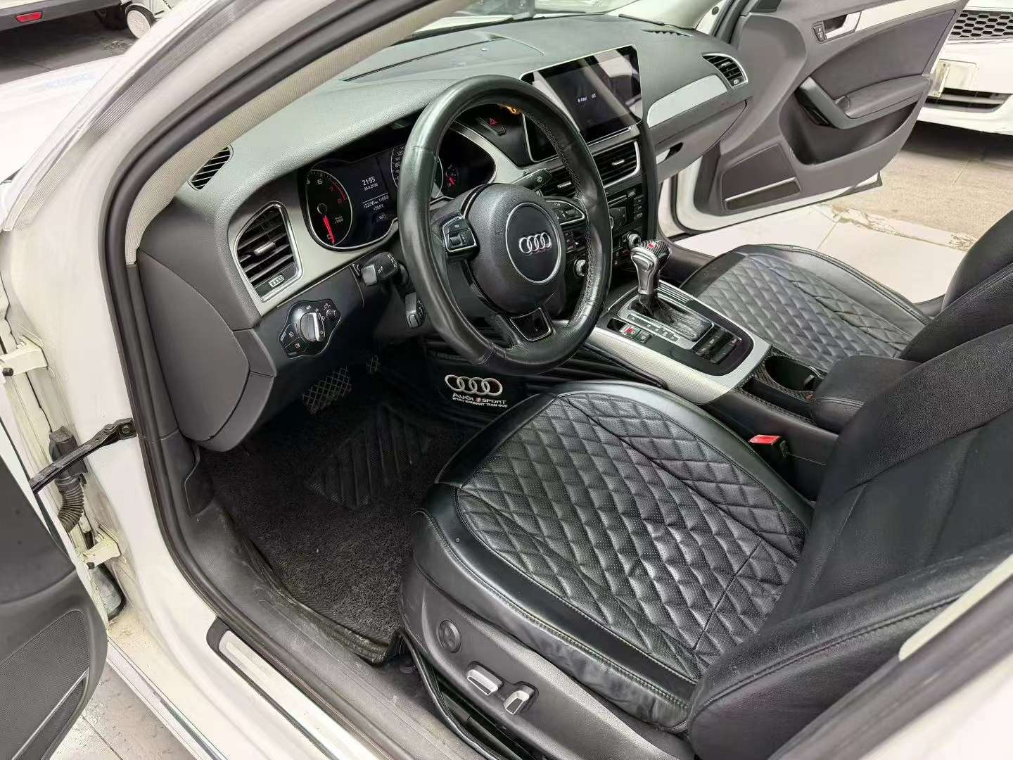 Audi A4L 9