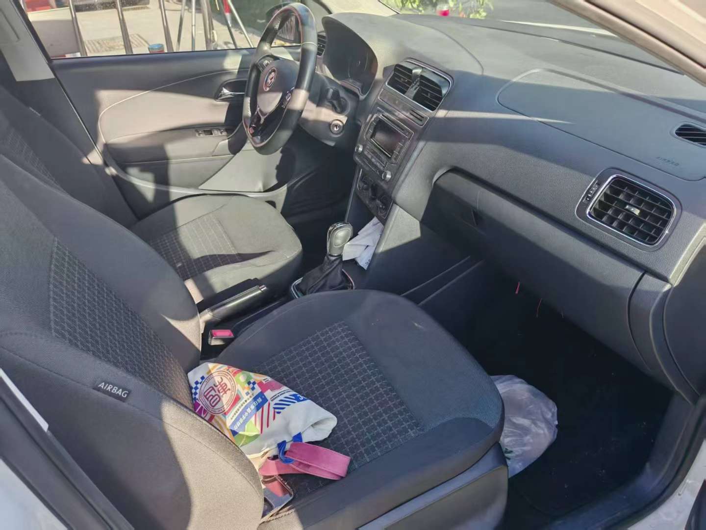 Volkswagen Polo 1.6 Comfort Edition 3