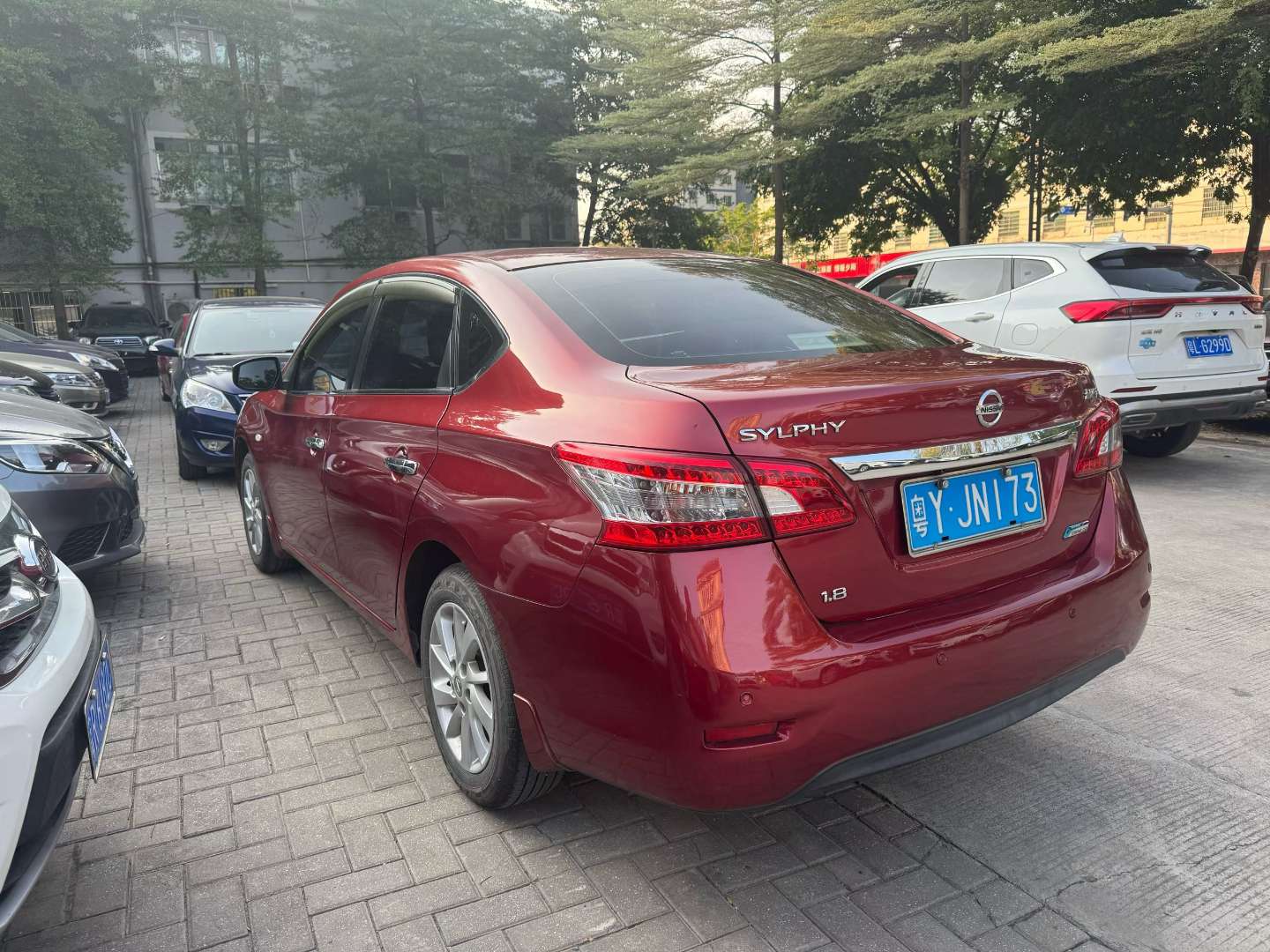 Nissan Sylphy 2013 1.8L Automatic 2