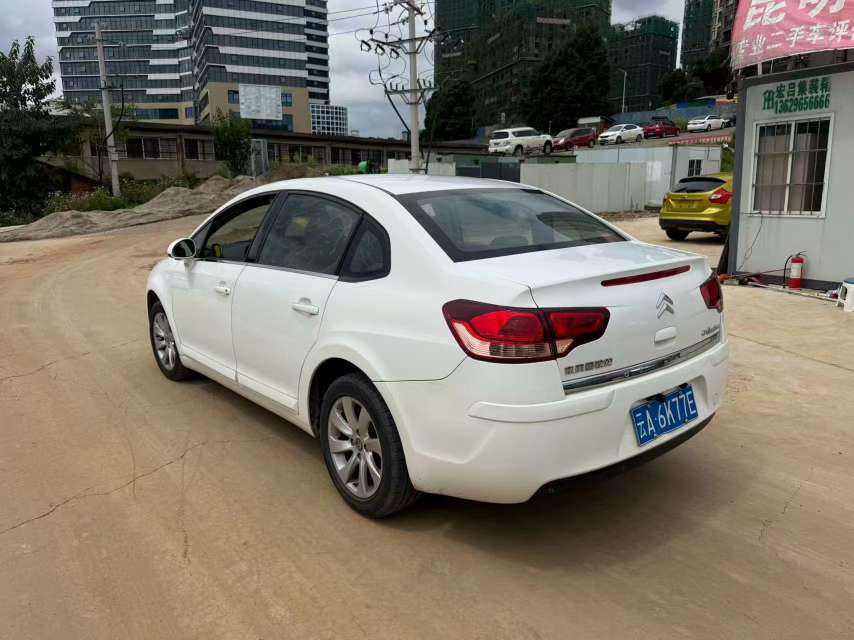 Citroën C-Elysee 6