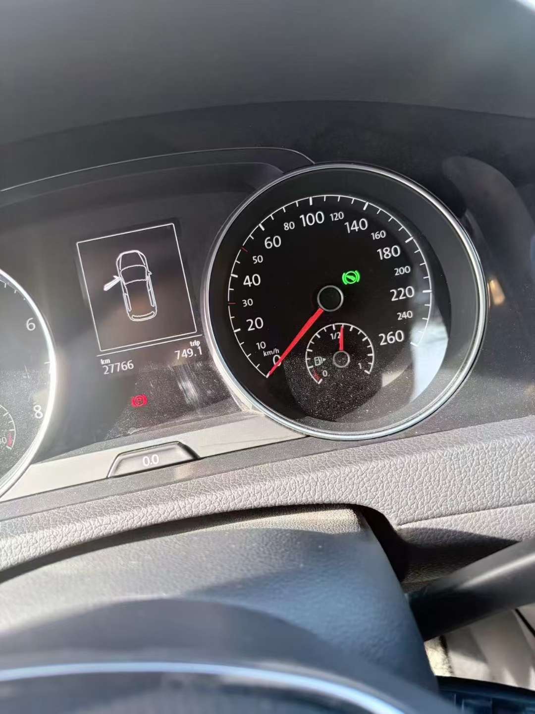 Volkswagen Golf 1.6L Comfort Edition 4