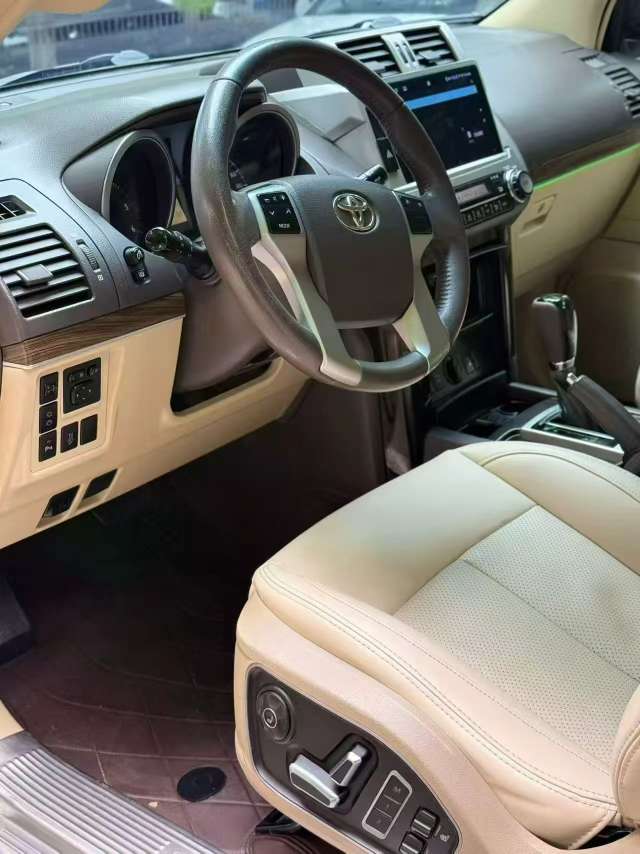 Toyota Prado 3.0T Diesel Middle East Version 4