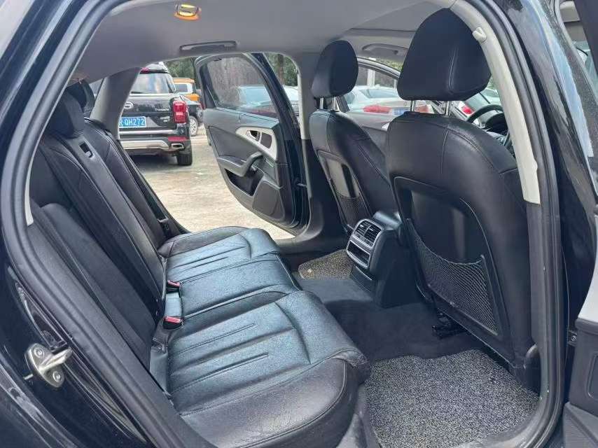 Audi A6L 2.0T Million Commemorative Zhi Ling Edition 7