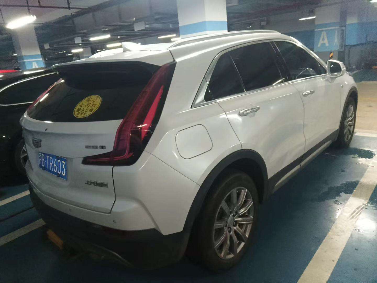 Cadillac XT4 9