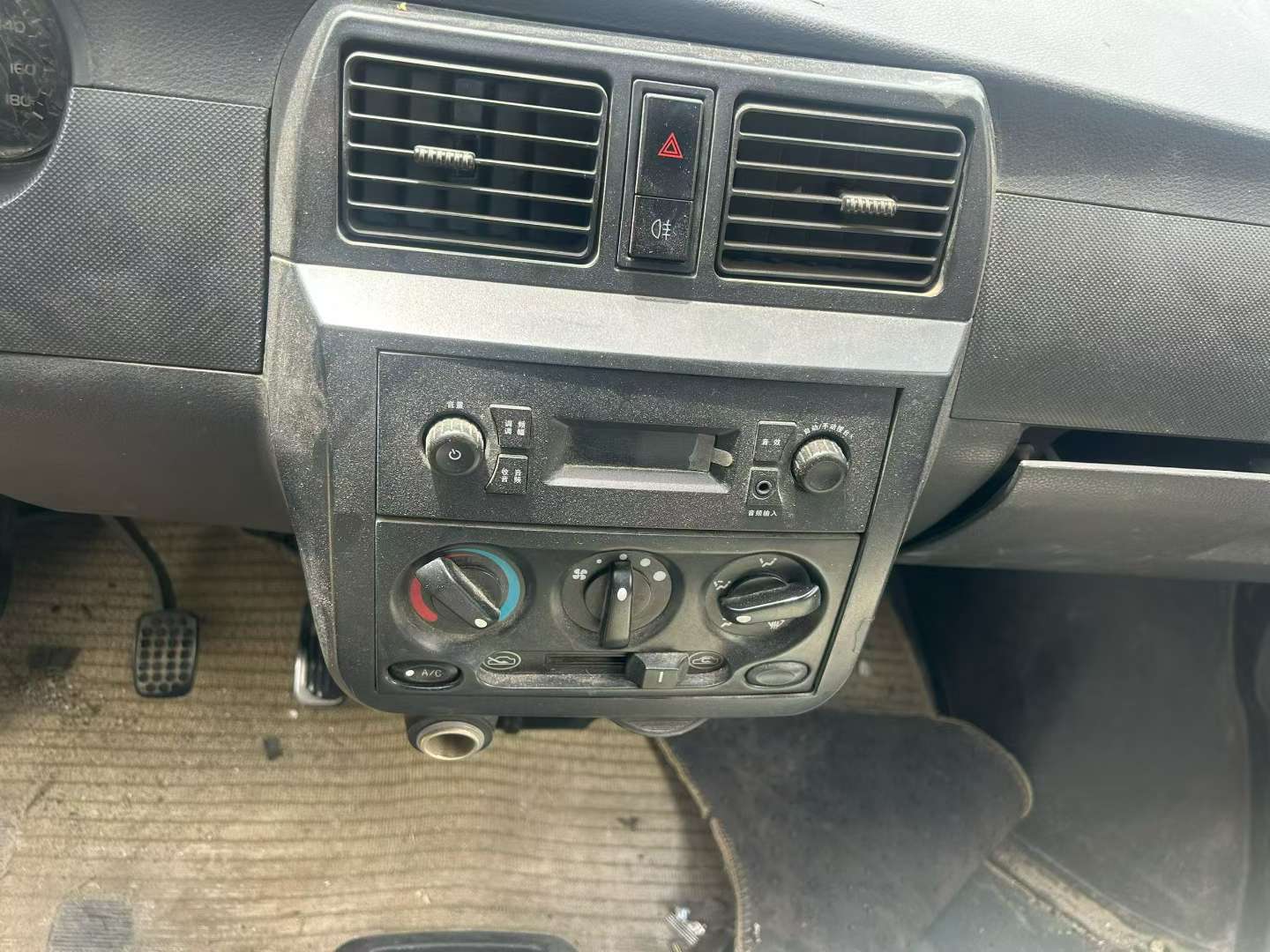 Wuling Rongguang 1.2L 5