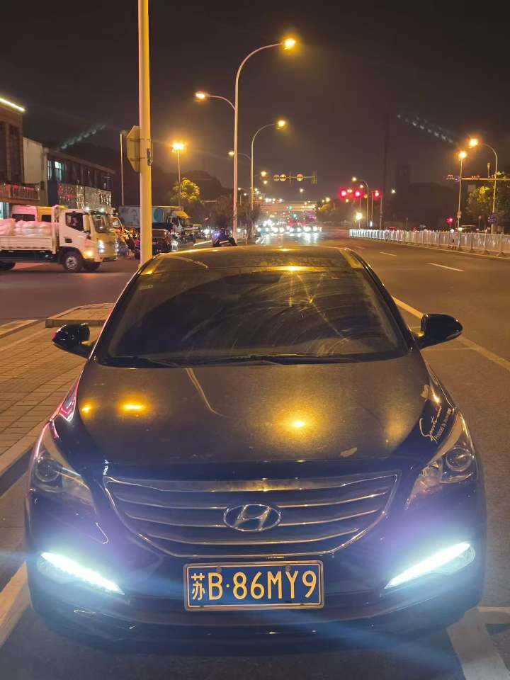 Hyundai Mistra 1.8T Automatic Sunroof 2