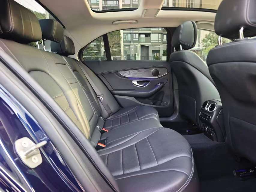 Mercedes-Benz C-Class C260L Sport Edition 8