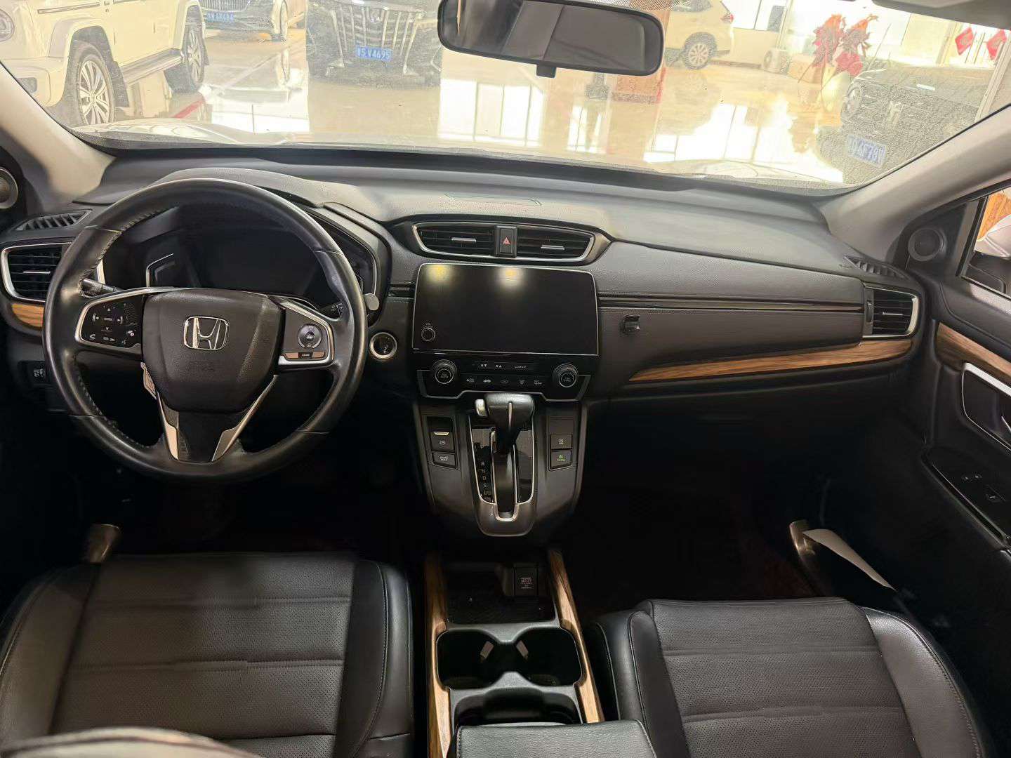 Honda CR-V 240TURBO FWD Style Edition 6