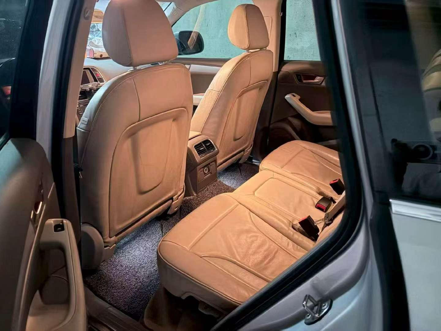Audi Q5 2012 2.0T Technology 6