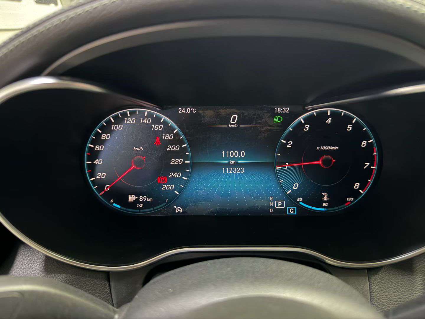 Mercedes-Benz C-Class C200L 6