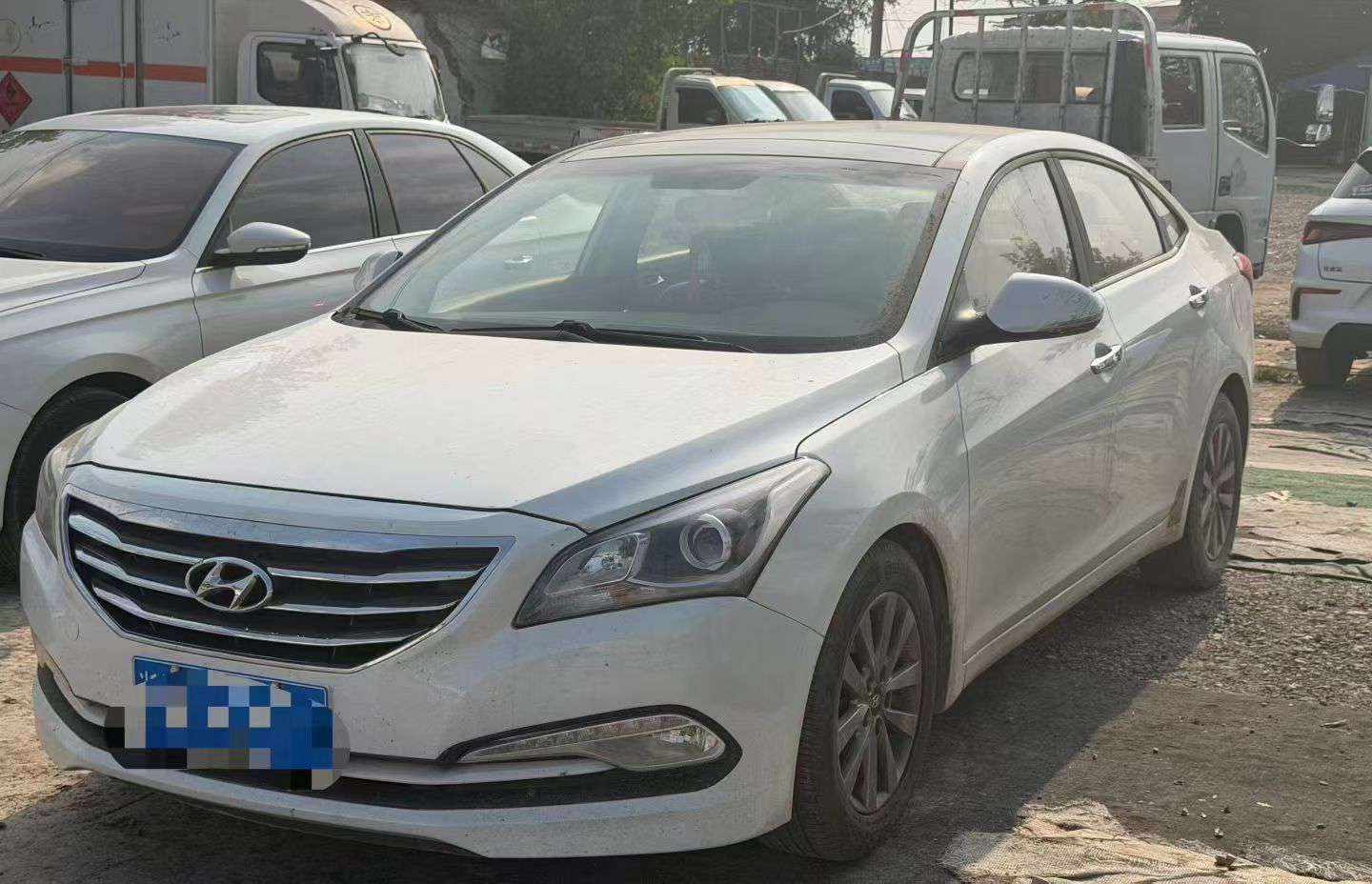 Hyundai Mistra 2014 1.8L Automatic Panoramic Sunroof 2