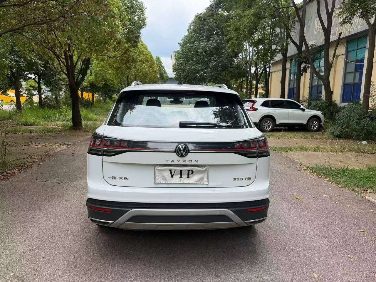 Volkswagen Tayron 330TSI FWD Comfort Plus Advanced Edition 8