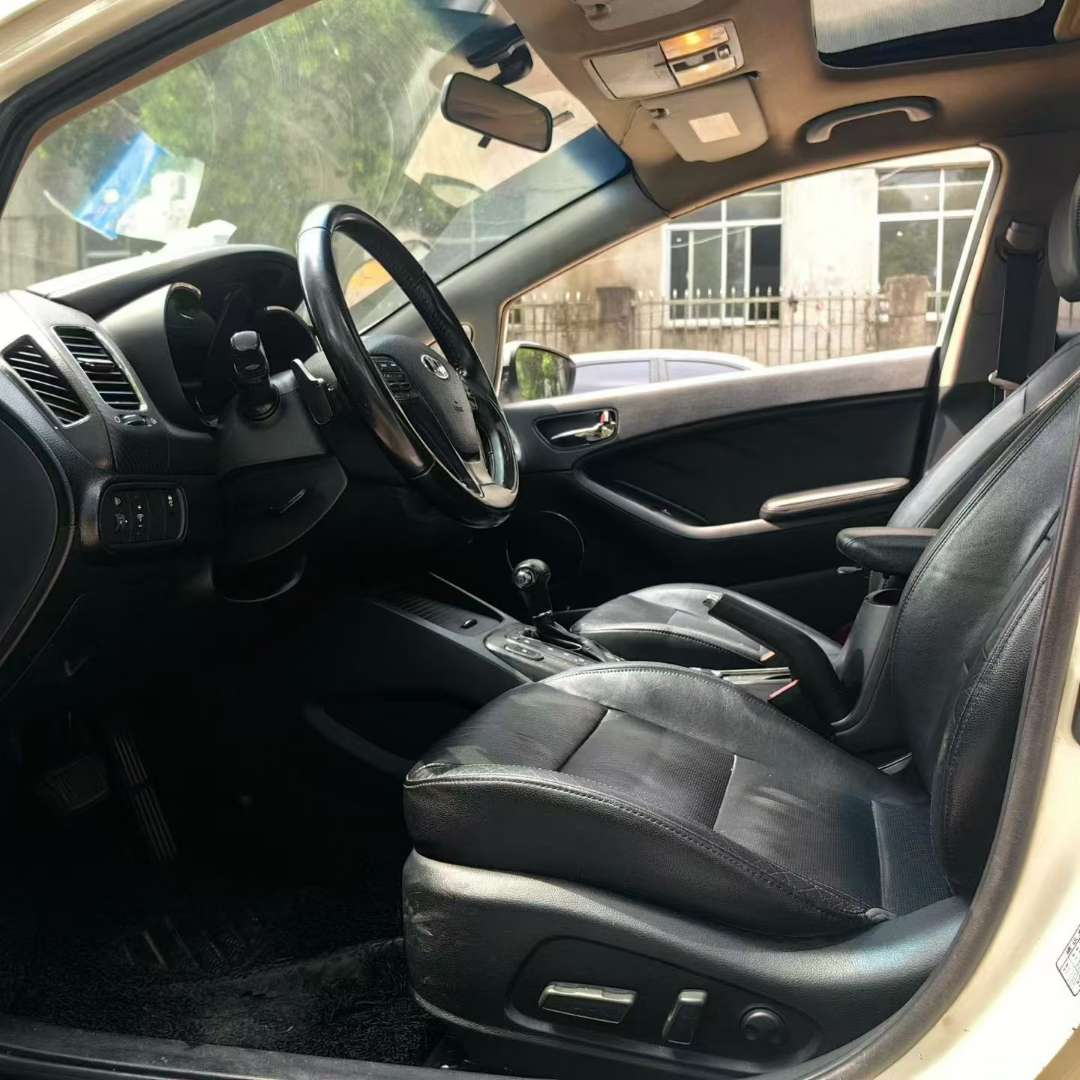 Kia K3 K3 Automatic 4