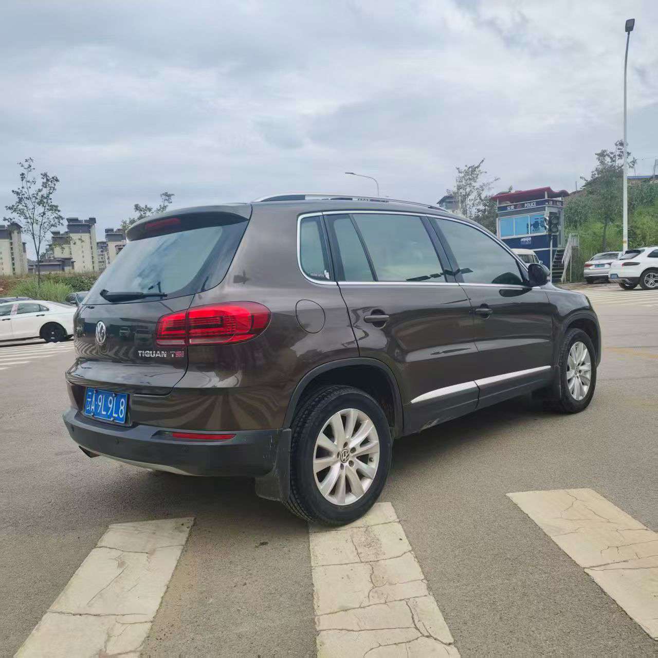 Volkswagen Tiguan 1.8T Automatic Top Luxury Edition 5