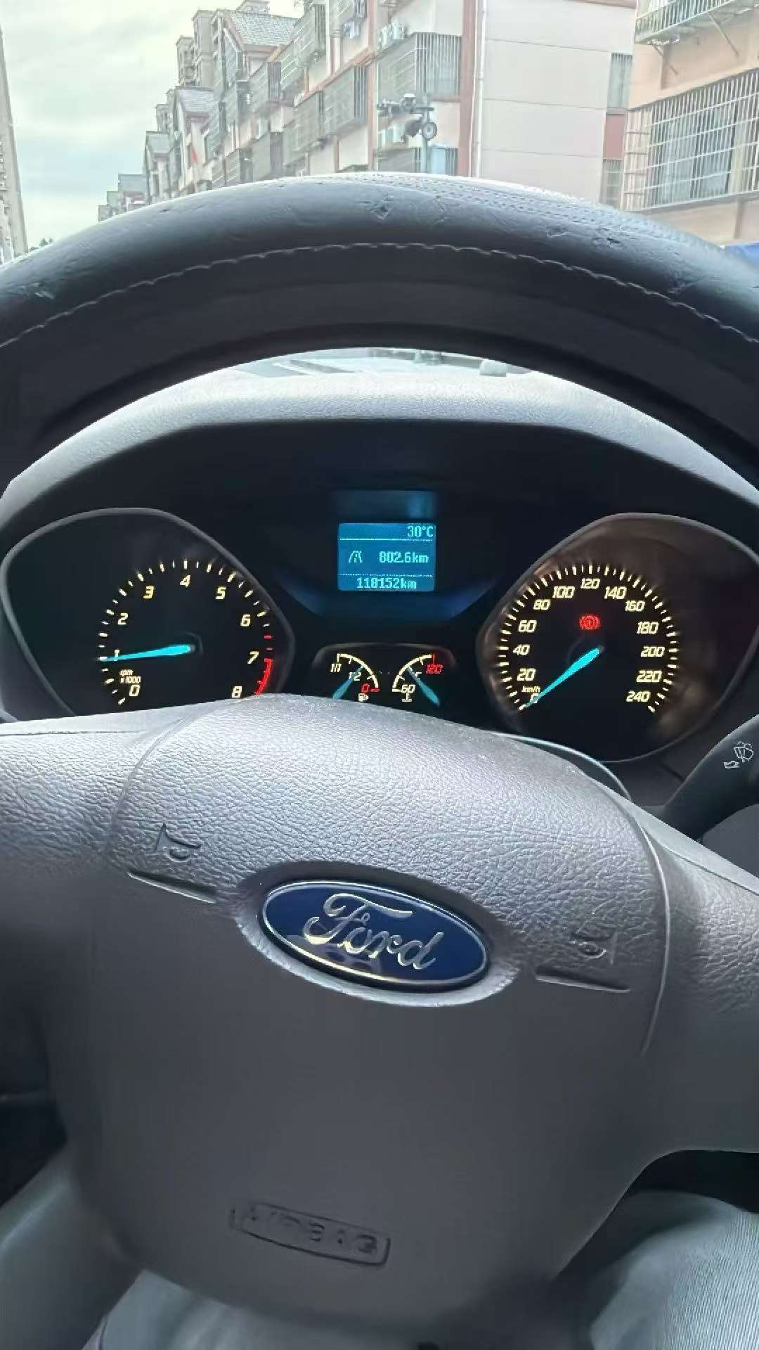 Ford Focus 2015 1.6L Sedan Manual 5