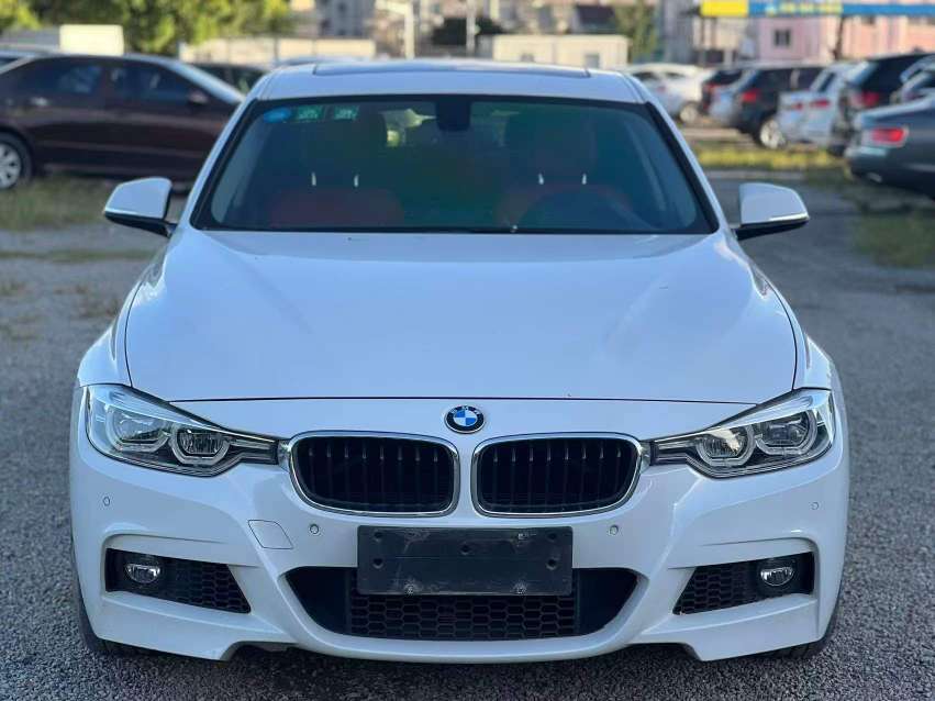 BMW 3 Series 19 M Sport Package 2.0T Automatic Sunroof