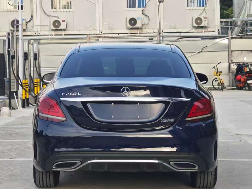 Mercedes-Benz C-Class C260L Sport Edition 3